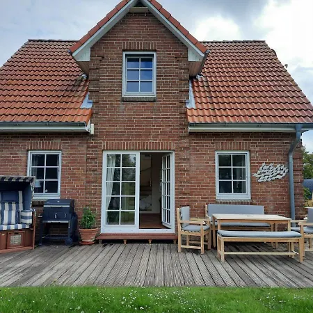 Strandhaus بيت للعطل